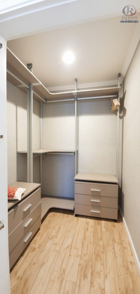 2.5 Rooms / 2 Baths Detached Home near Adams Gate photo 13