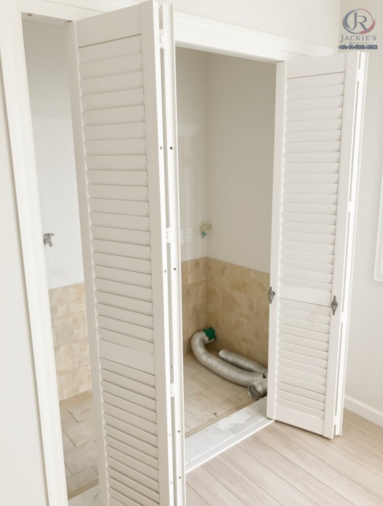 2.5 Rooms / 2 Baths Detached Home near Adams Gate photo 14